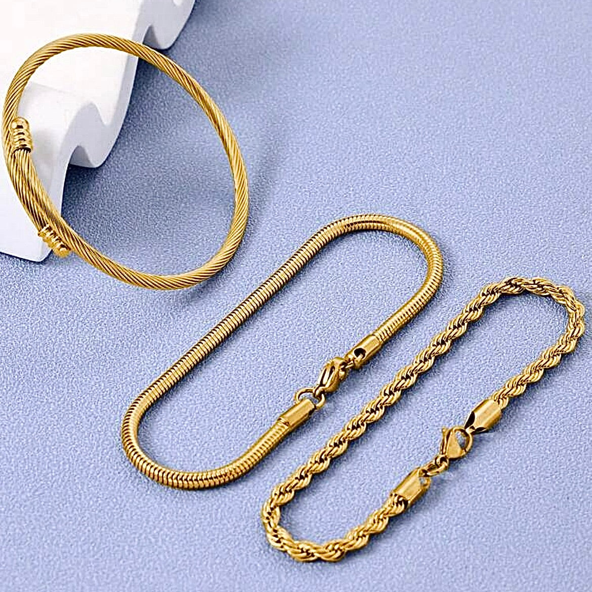AURUM ELITE – Set de Pulseras Doradas