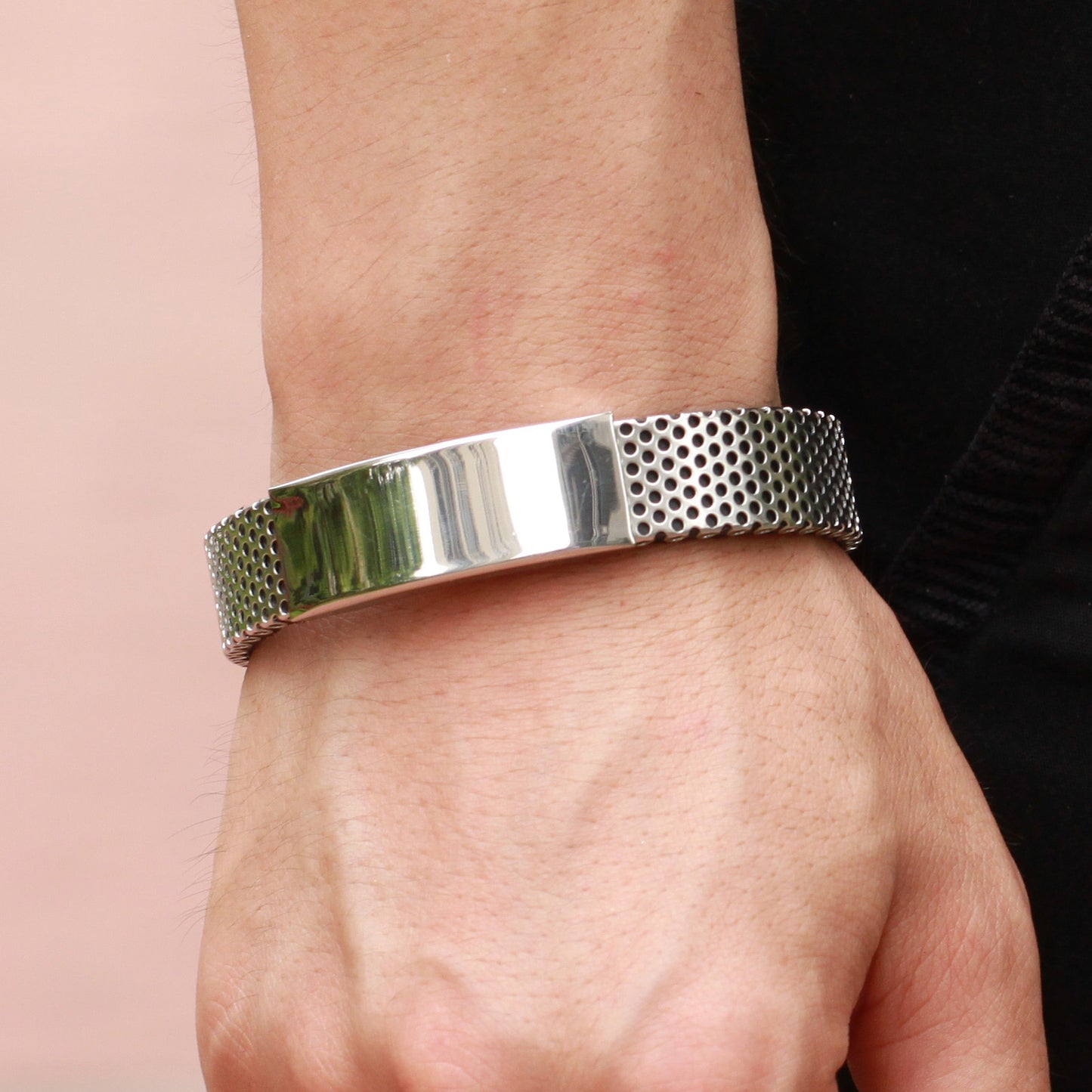 TITANIUM LUXE