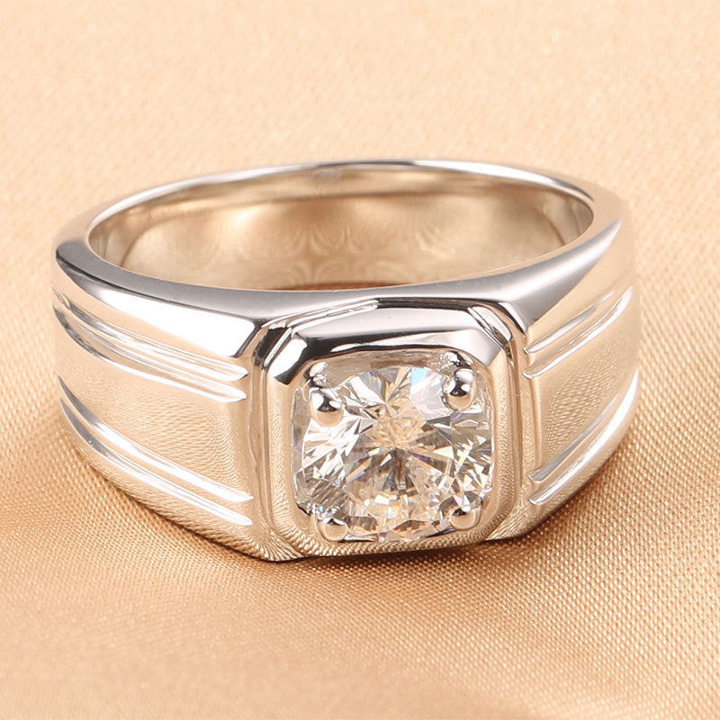 MOISSANITE GLOW