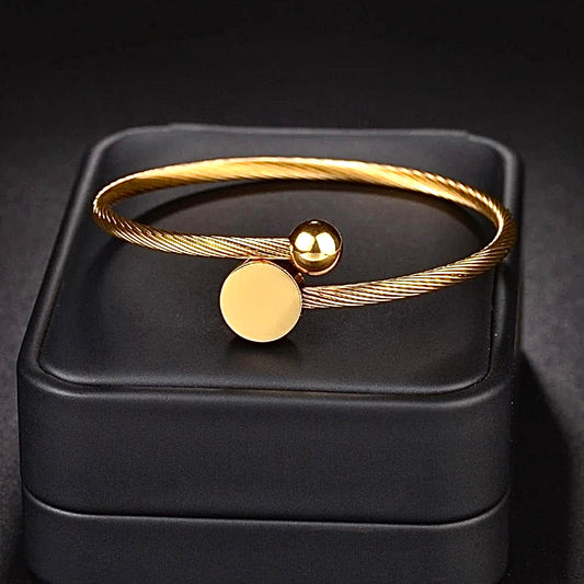 ELARA GOLD